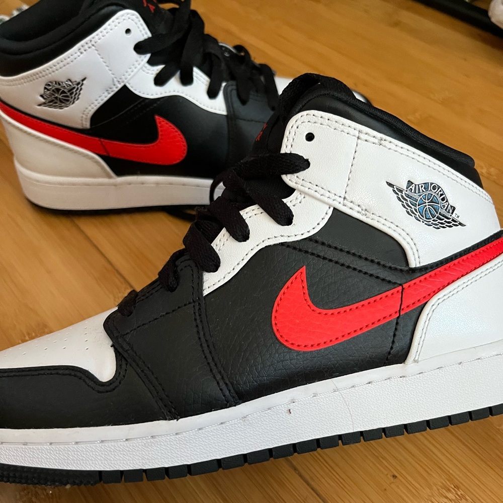 Barely worn Jordan’s!